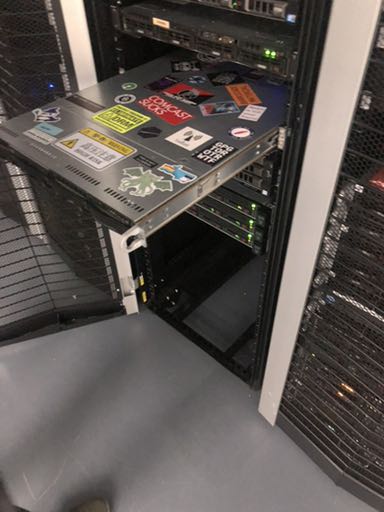 baikal all comfy in the server rack